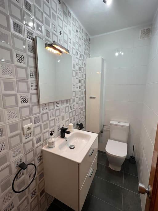 Casa Mo, 2 Bedroom Apartment Close To The Beach Puerto del Carmen  Extérieur photo
